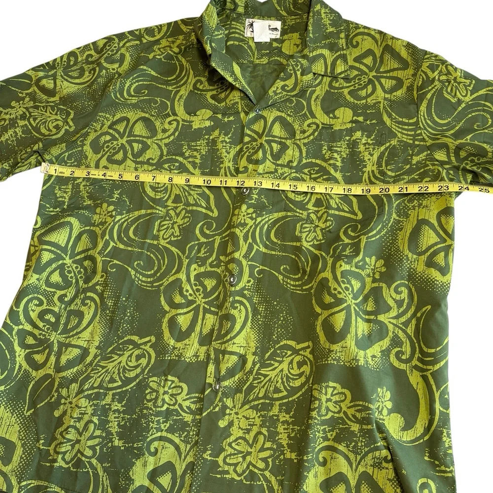 Howie Made in Hawaii Button Front Aloha Shirt XL Green Yellow Floral Tribal